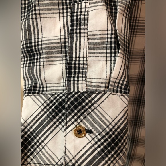 Calvin Klein Long-Sleeved Plaid Dress Shirt - Picture 5 of 7